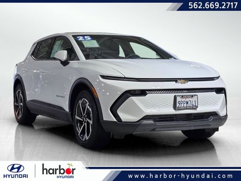 Used 2025 Chevrolet Equinox EV LT image 1