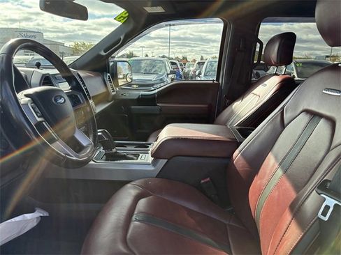 Used 2019 Ford F150 Platinum w/ Equipment Group 701A Luxury image 13