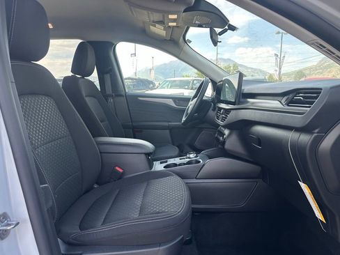 Used 2025 Ford Escape Active w/ Tech Pack #1 image 13