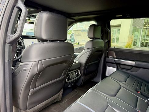 New 2026 Ford F250 Platinum w/ Tremor Off-Road Package image 11