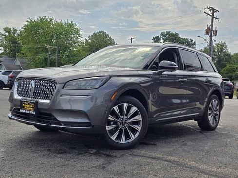 Used 2022 Lincoln Corsair Reserve w/ Equipment Group 201A image 3