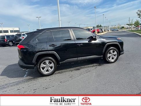 Certified 2022 Toyota RAV4 XLE AWD/4WD image 7