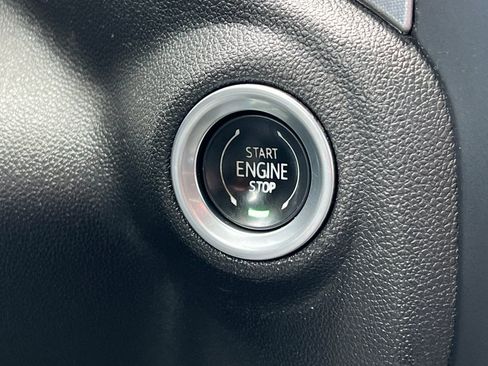 Used 2021 GMC Sierra 1500 Elevation image 32