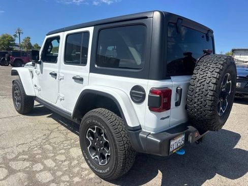 Used 2023 Jeep Wrangler Unlimited Rubicon 4xe AWD/4WD image 7