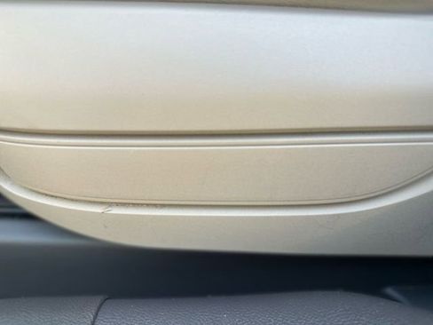 Used 2020 Lincoln Corsair FWD w/ Premium Package image 13