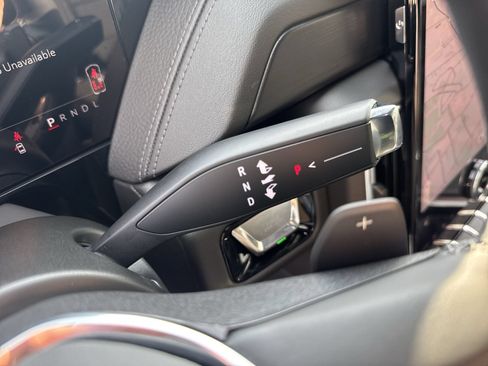 New 2026 GMC Yukon Denali w/ Denali Reserve Package AWD/4WD image 22