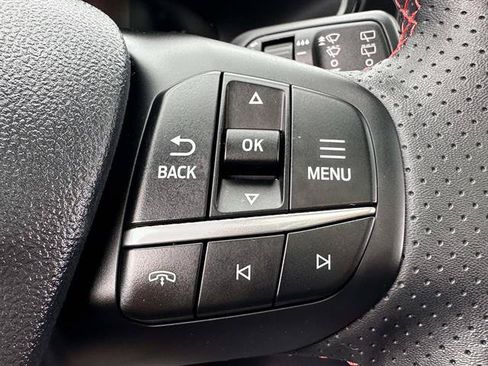 Used 2024 Ford Escape ST-Line w/ Tech Pack #1 AWD/4WD image 16