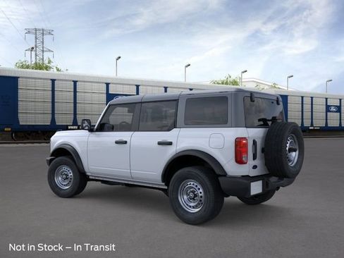 New 2026 Ford Bronco 4-Door image 4