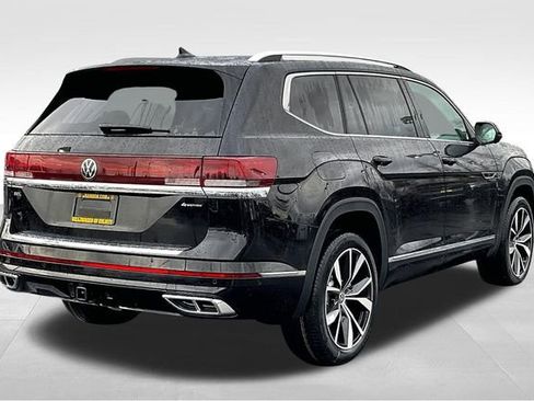 New 2025 Volkswagen Atlas SEL Premium R-Line image 16