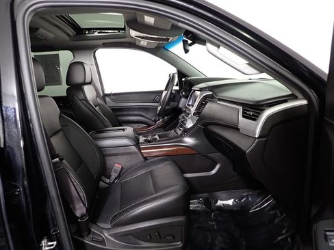 Used 2015 GMC Yukon SLT w/ Open Road Package AWD/4WD image 45