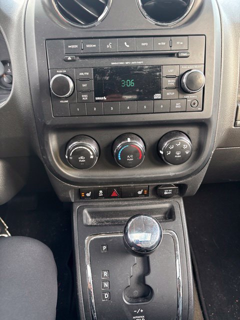 Certified 2016 Jeep Patriot High Altitude AWD/4WD image 11