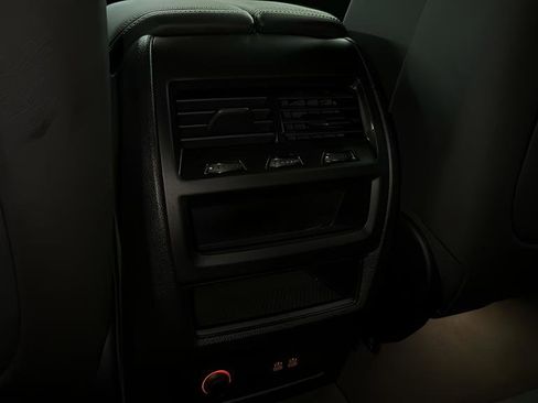 Used 2024 BMW X5 xDrive40i w/ Premium Package image 26