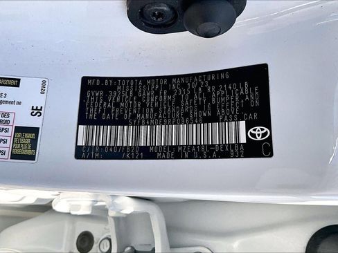 Used 2024 Toyota Corolla LE image 33