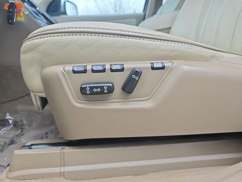 Used 2013 Volvo XC90 3.2 image 24