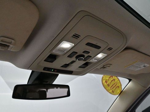 Used 2022 GMC Yukon Denali image 31