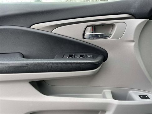 Used 2018 Honda Pilot EX-L image 16