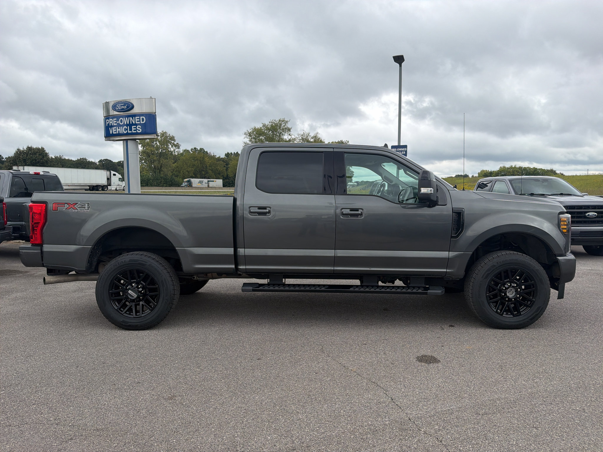 Used 2019 Ford F250 Lariat AWD/4WD image 4