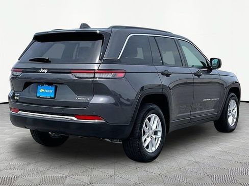 Used 2024 Jeep Grand Cherokee Laredo X w/ Trailer Tow Package AWD/4WD image 6