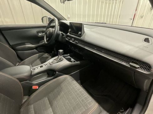 Used 2023 Honda HR-V Sport image 14