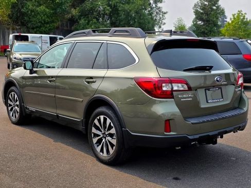 Used 2016 Subaru Outback 3.6R Limited AWD/4WD image 5