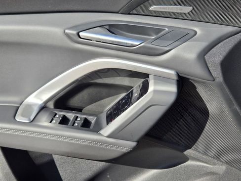 Certified 2025 Audi Q5 Premium Plus w/ Premium Plus image 26