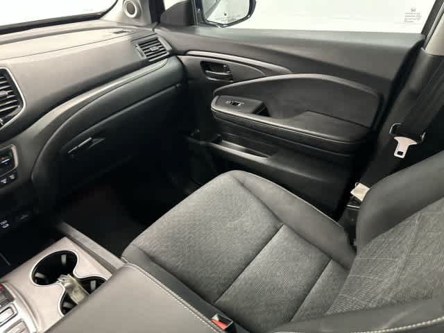 Used 2025 Honda Ridgeline Sport+ image 13