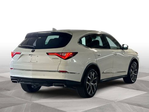 Certified 2024 Acura MDX FWD w/ Technology Package image 8