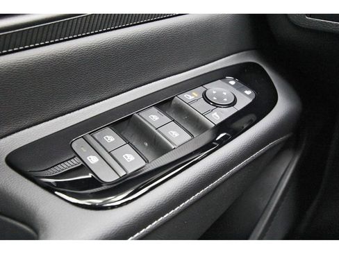 New 2026 Nissan Murano SV AWD/4WD image 15