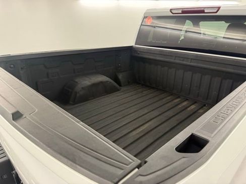 Used 2023 Chevrolet Silverado 1500 Custom image 33