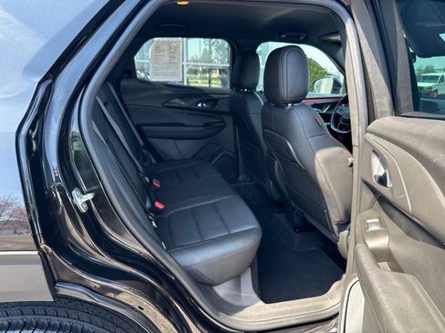 Used 2024 Chevrolet TrailBlazer RS image 27