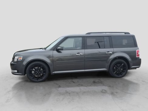 Used 2019 Ford Flex SEL w/ Equipment Group 202A AWD/4WD image 5