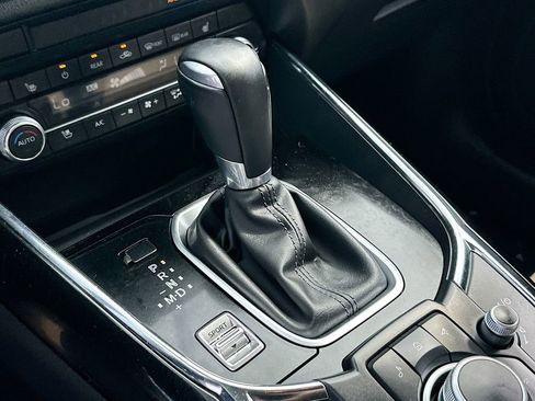 Used 2023 MAZDA CX-9 Touring Plus AWD/4WD image 17