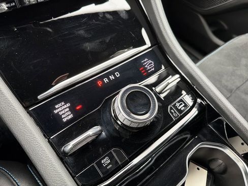 Used 2022 Jeep Grand Cherokee Trailhawk w/ Advanced Protech Group II image 28