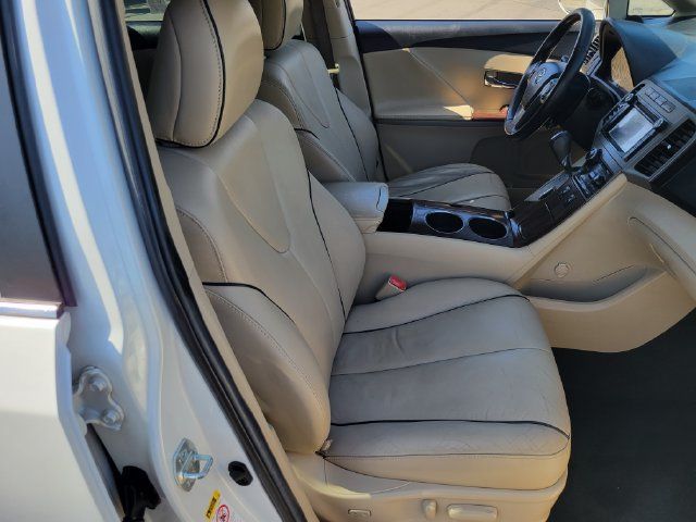 Used 2013 Toyota Venza XLE w/ XLE Premium Pkg FWD image 22