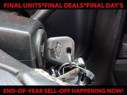 Used 2017 Chevrolet Silverado 1500 LT w/ All Star Edition image 14