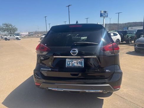 Used 2020 Nissan Rogue SL image 4