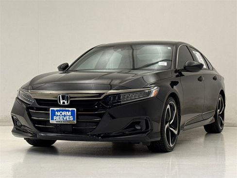 Certified 2022 Honda Accord Sport image 2