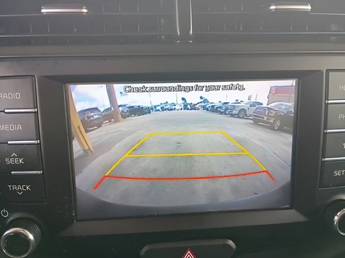 Used 2020 Kia Soul GT-Line w/ GT 2.0L Power Sunroof Package FWD image 18
