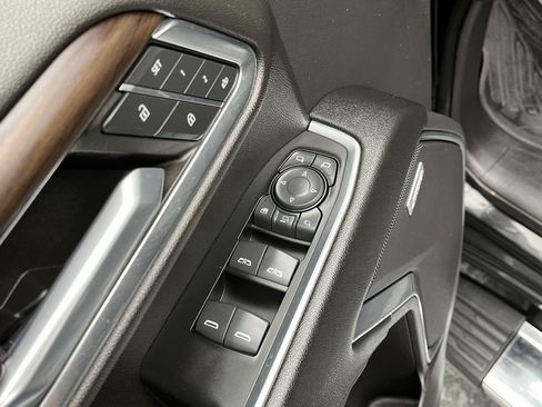 Certified 2024 GMC Sierra 2500 SLT w/ SLT Premium Package AWD/4WD image 8