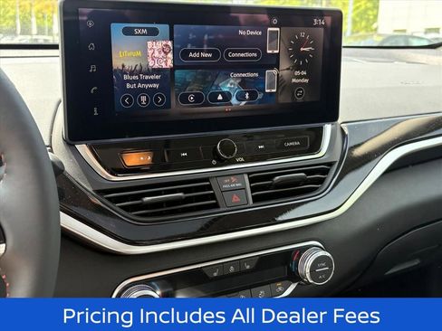 New 2026 Nissan Altima 2.5 SR FWD image 10