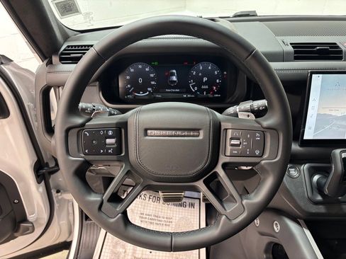 New 2025 Land Rover Defender 110 V8 image 19