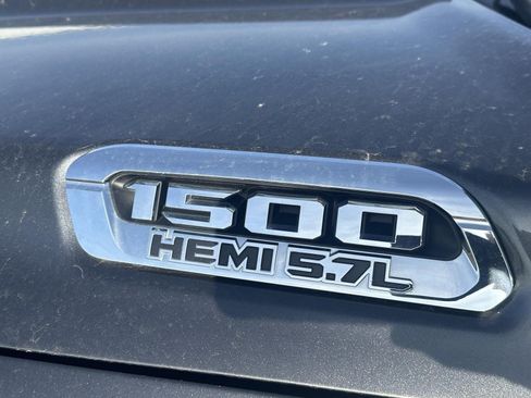 Used 2022 RAM 1500 Laramie AWD/4WD image 43