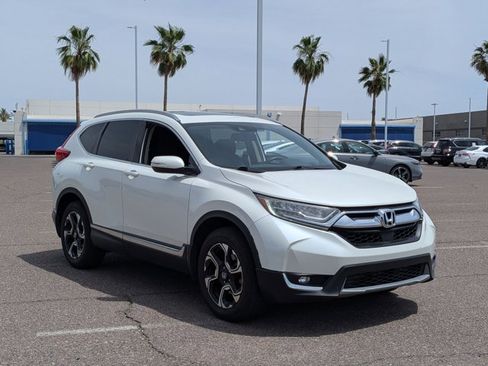 Used 2017 Honda CR-V Touring image 3