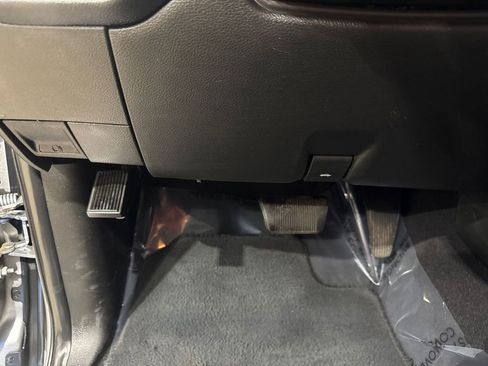 Used 2021 RAM 3500 Big Horn image 82