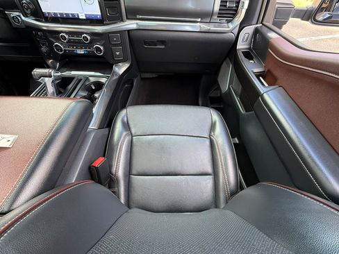 Used 2021 Ford F150 Lariat w/ Equipment Group 502A High AWD/4WD image 38