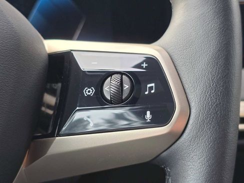 Used 2026 BMW iX xDrive45 w/ Executive Package image 36