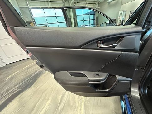 Used 2017 Honda Civic Sport image 43