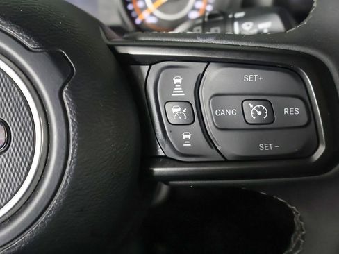 Used 2025 Jeep Wrangler Unlimited Sport AWD/4WD image 35