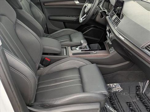 Used 2021 Audi Q5 Prestige image 22