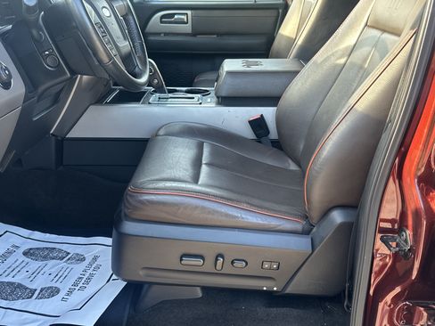 Used 2017 Ford Expedition King Ranch RWD image 9